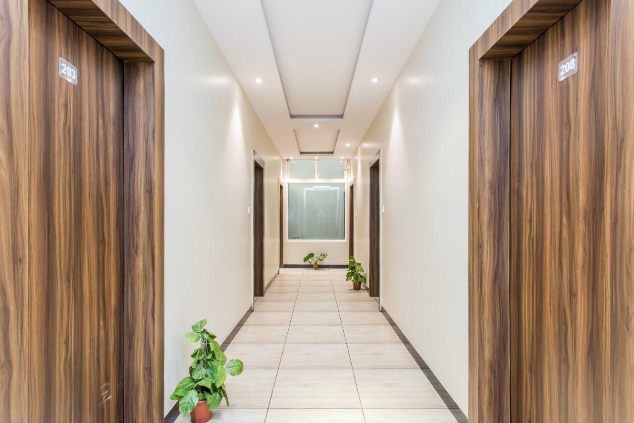 Hotel Ashoka Palace Udždžain Exteriér fotografie